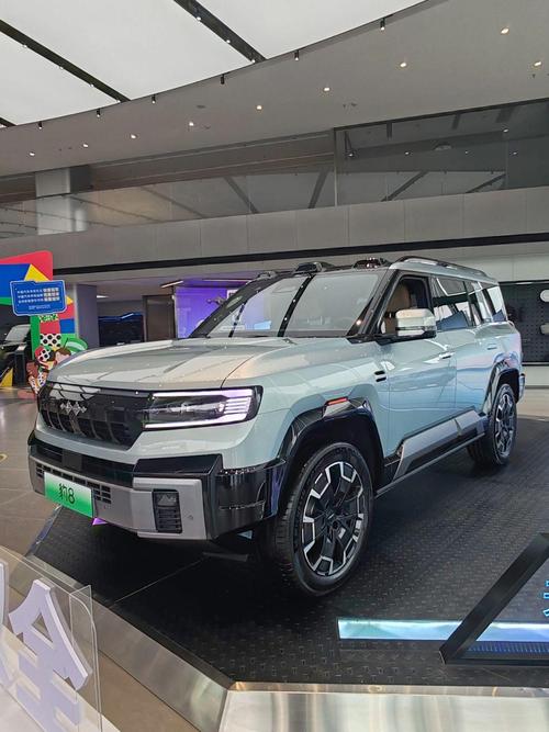 惠州276比亚迪方程豹硬派越野的爆款，英菲尼迪35周年与你共成长